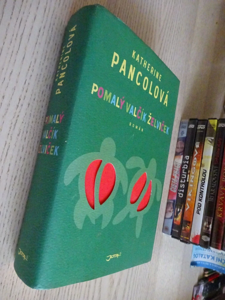POMALÝ VALČÍK ŽELVIČEK, KATHERINE PANCOLOVÁ, **an