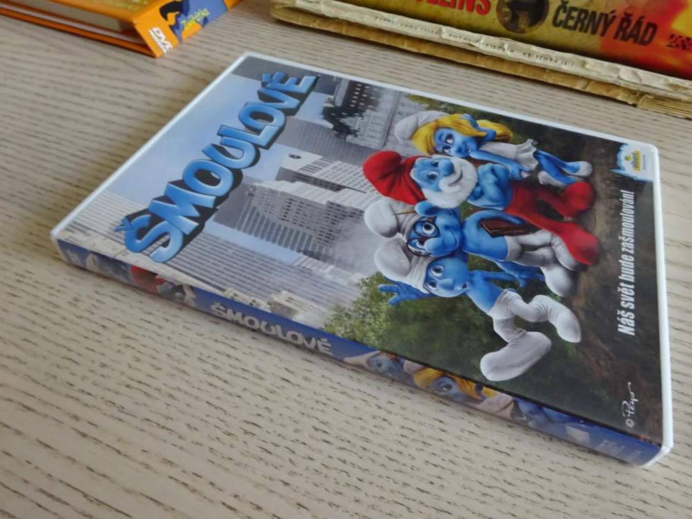 ŠMOULOVÉ, DVD FILM