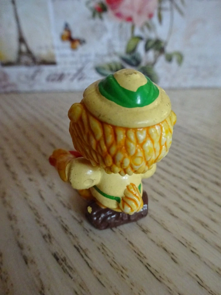 FIGURKA KINDER - LEV S KYTAROU, LVÍČEK