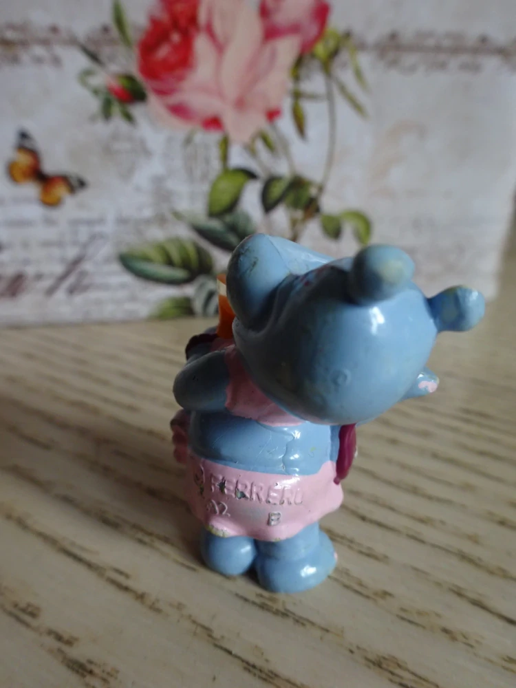 FIGURKA KINDER - HROŠICE V PLAVKÁCH, HROŠÍK