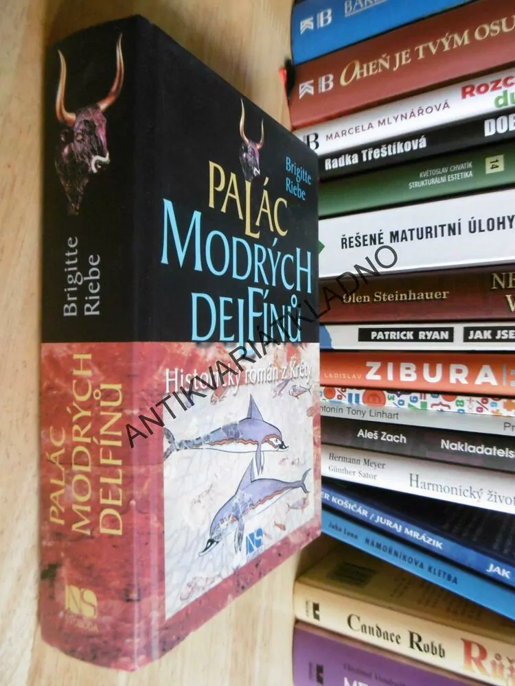 PALÁC MODRÝCH DELFÍNŮ, BRIGITTE RIEBE, **an