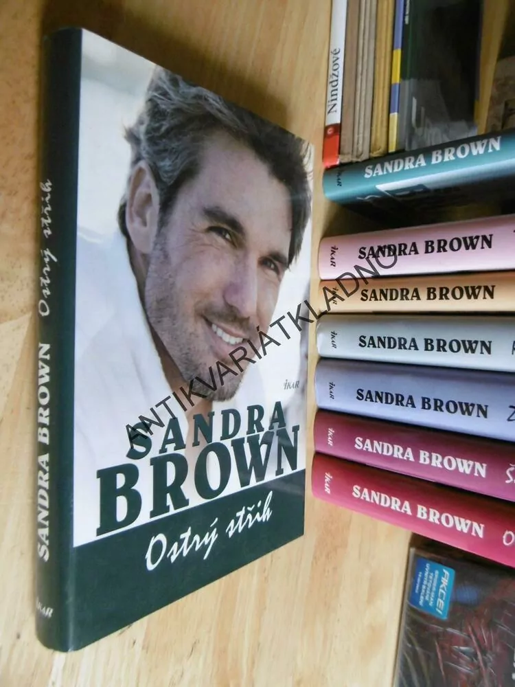 OSTRÝ STŘIH, SANDRA BROWN, **an