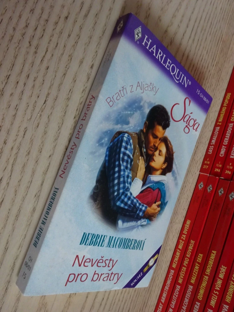 NEVĚSTY PRO BRATRY, DEBBIE MACOMBEROVÁ, **an