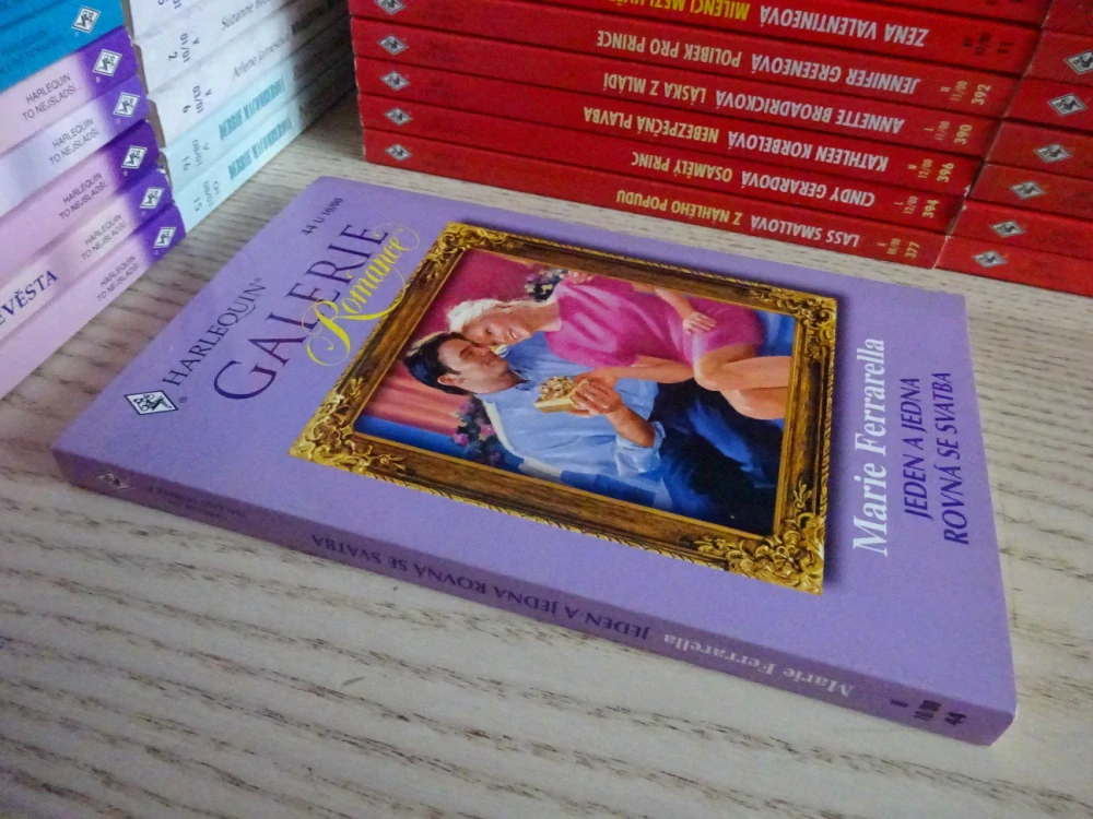 JEDEN A JEDNA ROVNÁ SE SVATBA, MARIE FERRARELLA, **an