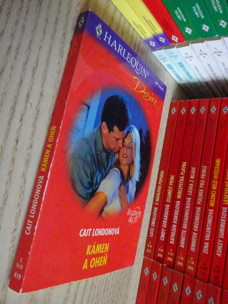 KÁMEN A OHEŇ, CAIT LONDONOVÁ, **an