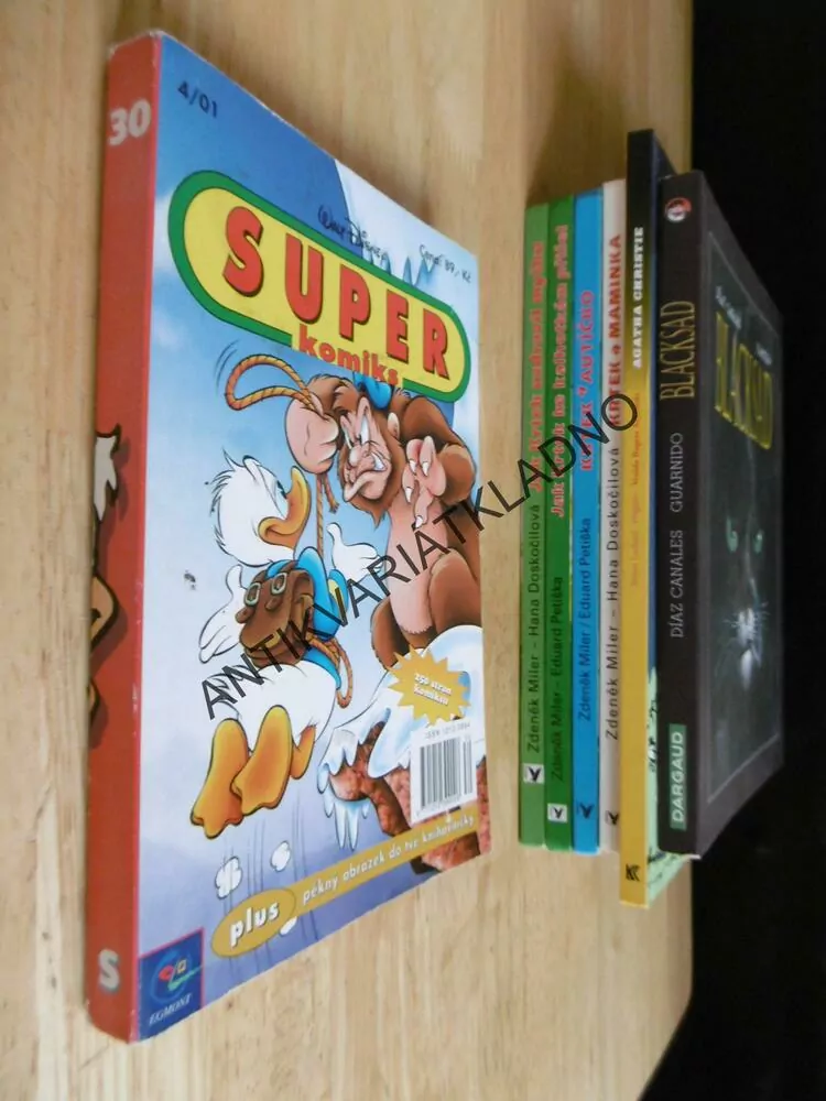 SUPER KOMIKS DISNEY, KAČER DONALD, 250 STRAN, 4/01