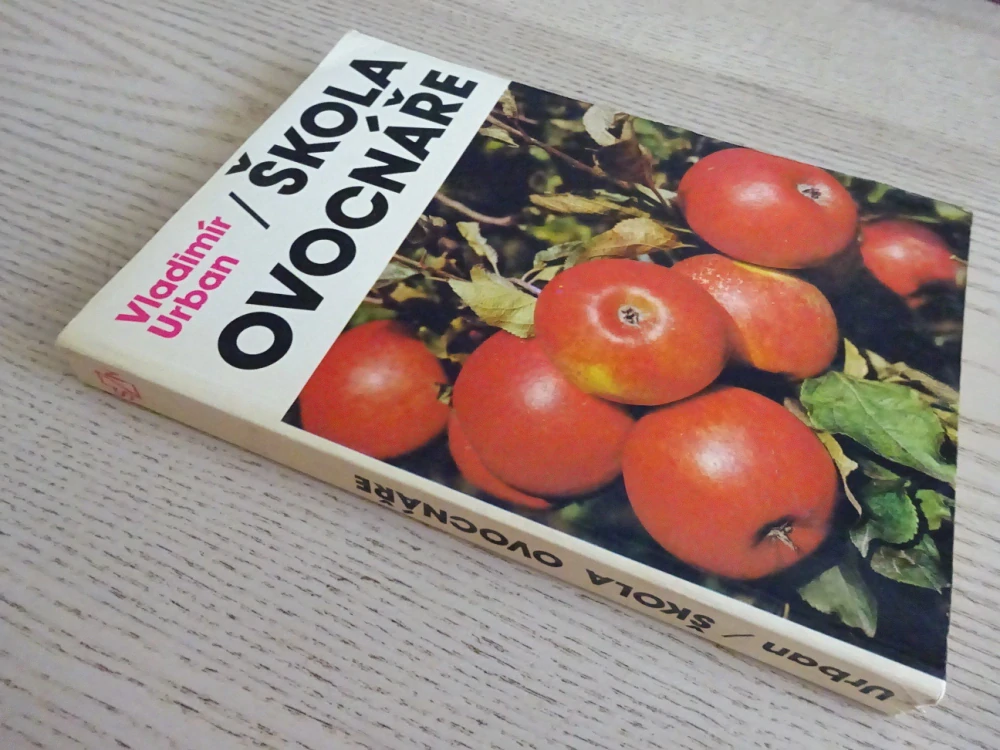 ŠKOLA OVOCNÁŘE, VLADIMÍR URBAN, **an