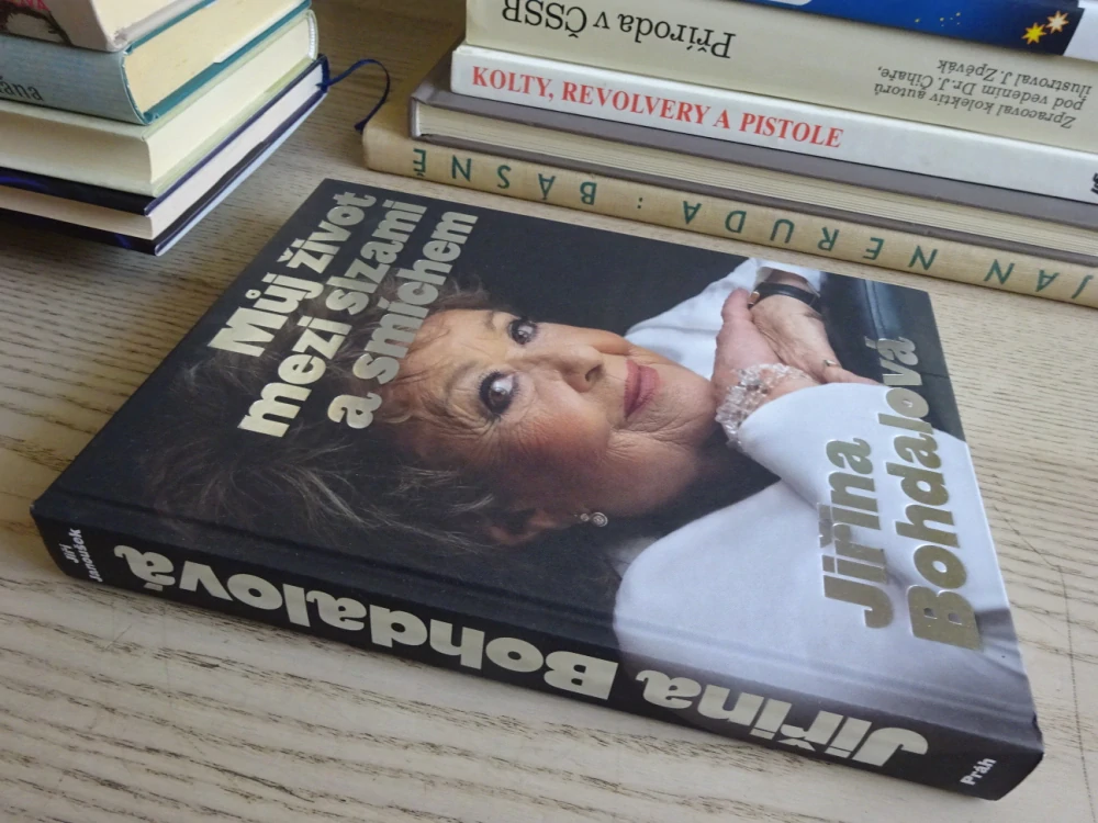 MŮJ ŽIVOT MEZI SLZAMI A SMÍCHEM, JIŘINA BOHDALOVÁ, **an