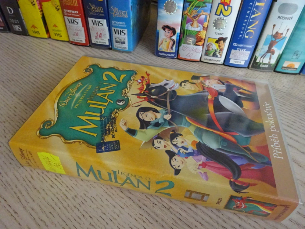 LEGENDA O MULAN 2, VHS VIDEOKAZETA