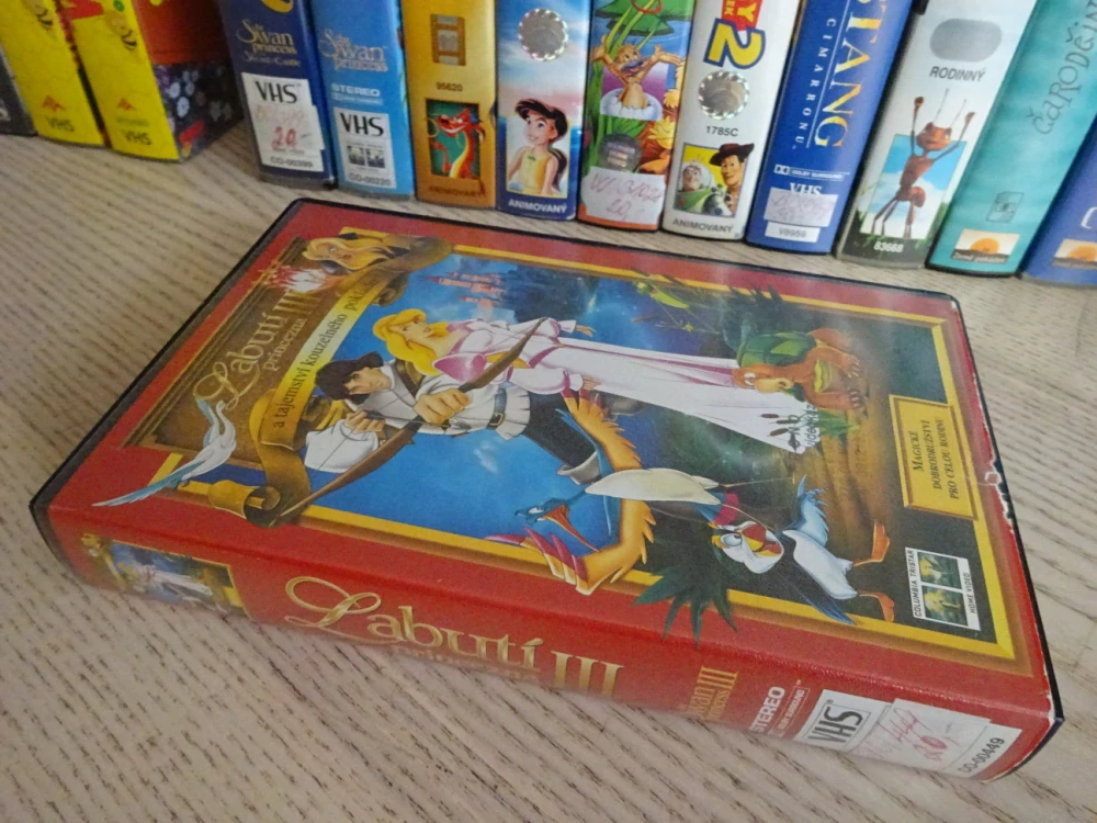 LABUTÍ PRINCEZNA 3: TAJEMSTVÍ KOUZELNÉHO POKLADU, VHS VIDEOKAZETA