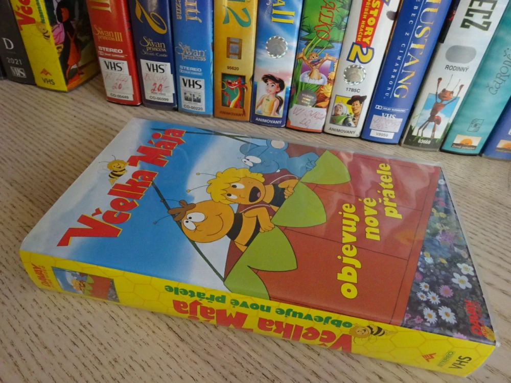 VČELKA MÁJA, VHS VIDEOKAZETA