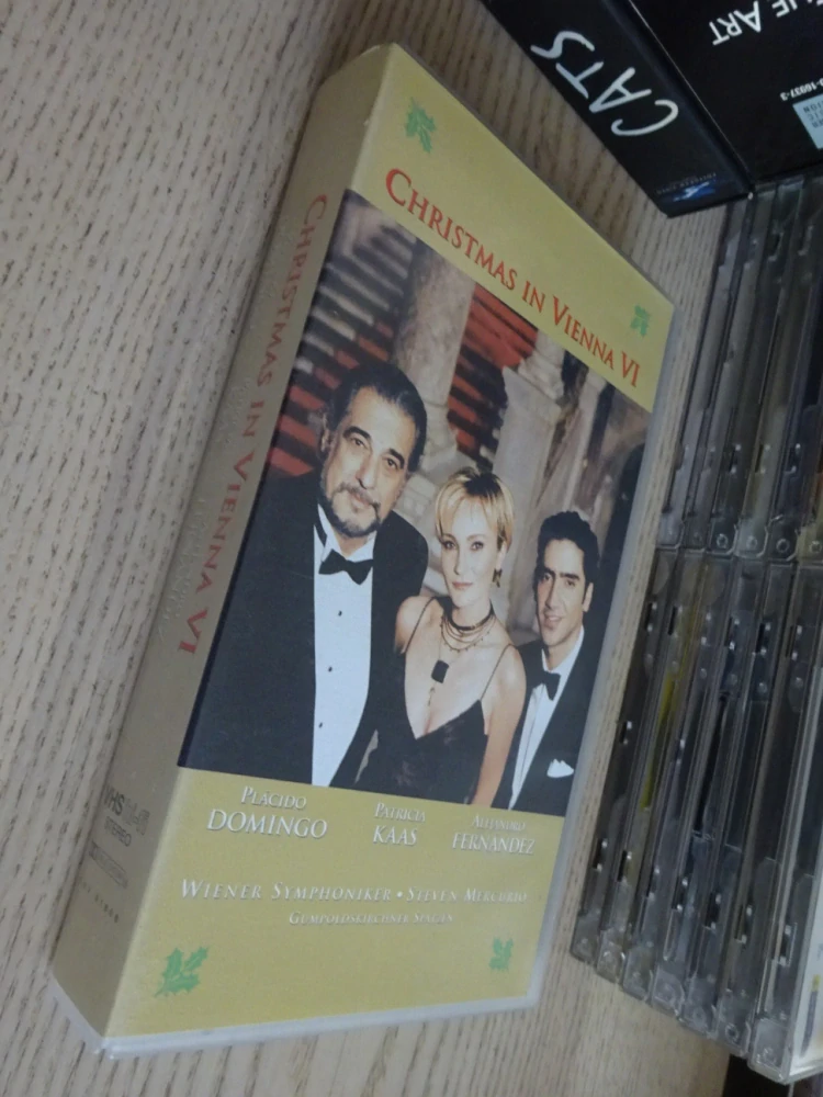 CHRISTMAS IN VIENNA VI, OPERA, VHS HUDBA