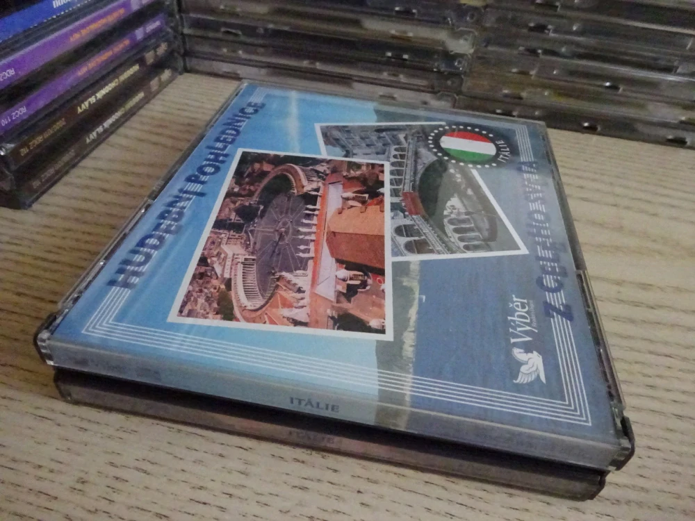 HUDEBNÍ POHLEDNICE Z CELÉHO SVĚTA, ITÁLIE, 3X CD HUDBA