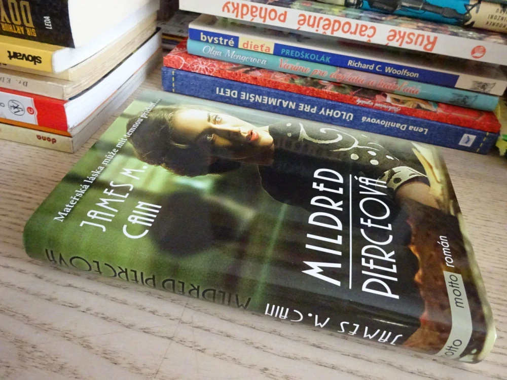 MILDRED PIERCEOVÁ, JAMES M. CAIN, **an