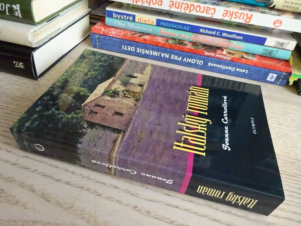 ITALSKÝ ROMÁN, JOANNE CARROLLOVÁ, **an