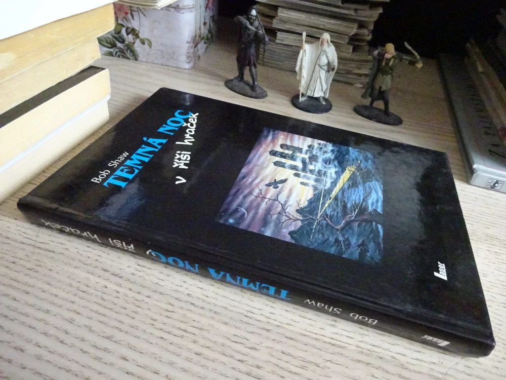 TEMNÁ NOC V ŘÍŠI HRAČEK, BOB SHAW, **an