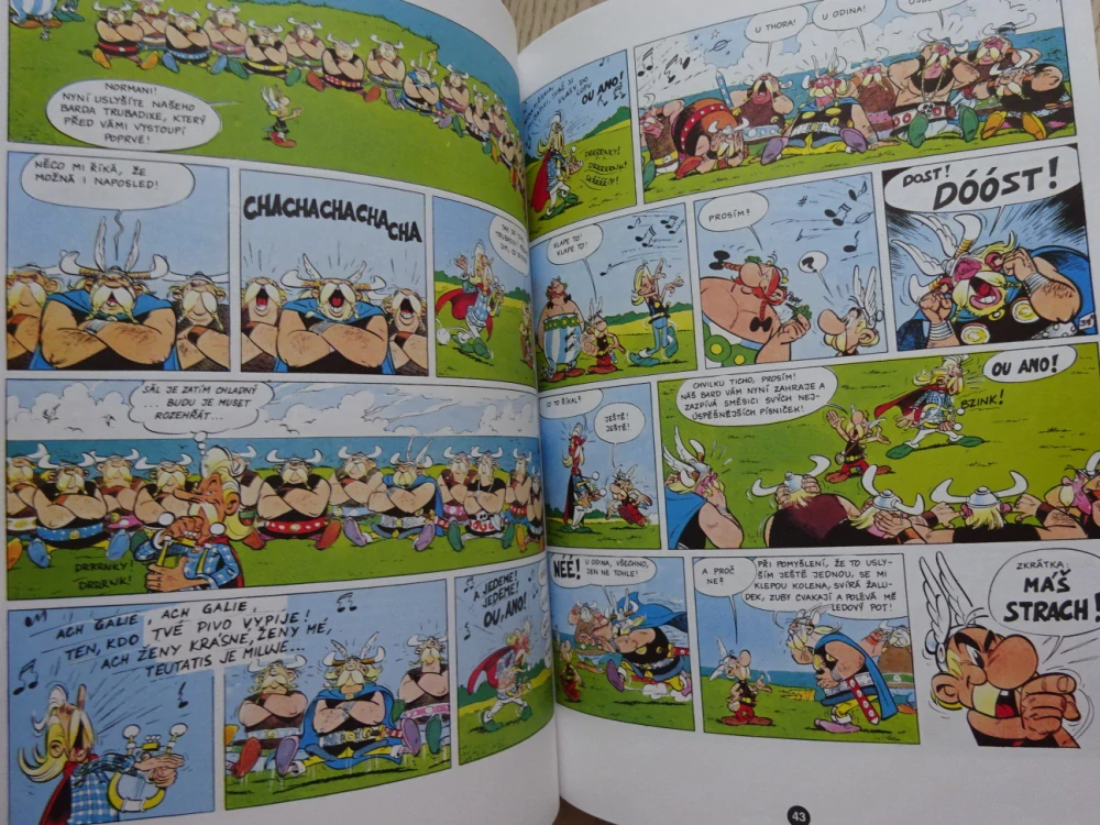 ASTERIX A NORMANI, KOMIKS, UDERZO, **an