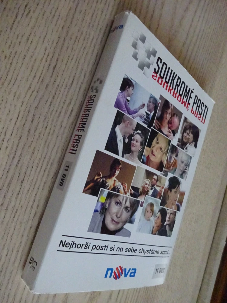 SOUKROMÉ PASTI, 11X DVD FILM ČR