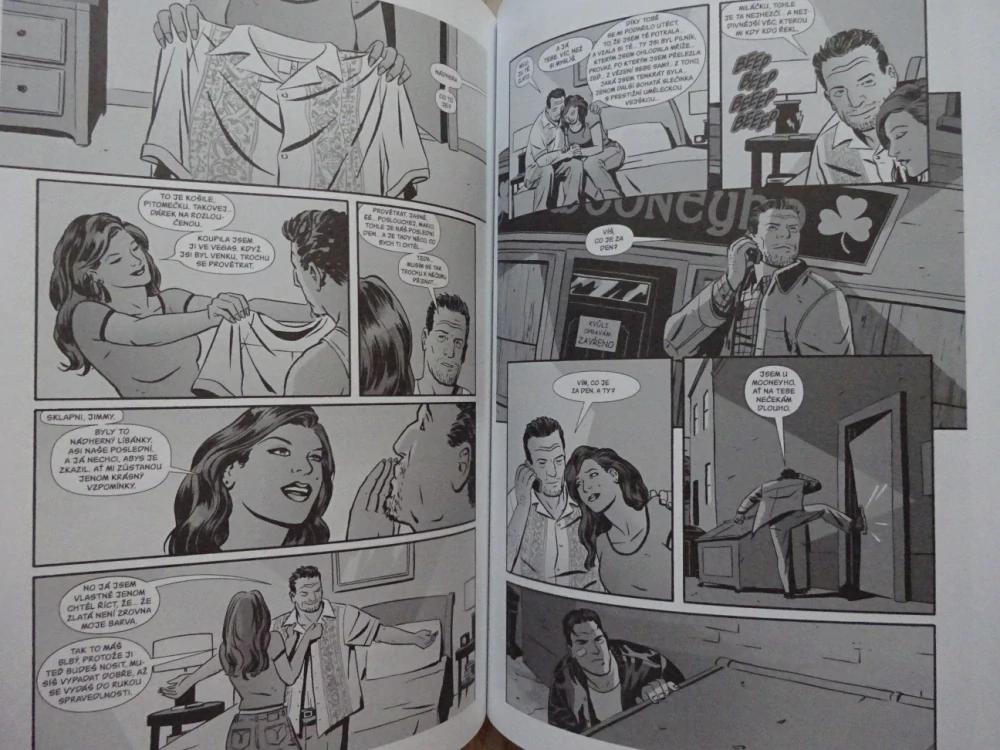 KOMIKS CREW 2, 15/2005, BLACKSAD, HUMAN TARGET, DEATHBLOW