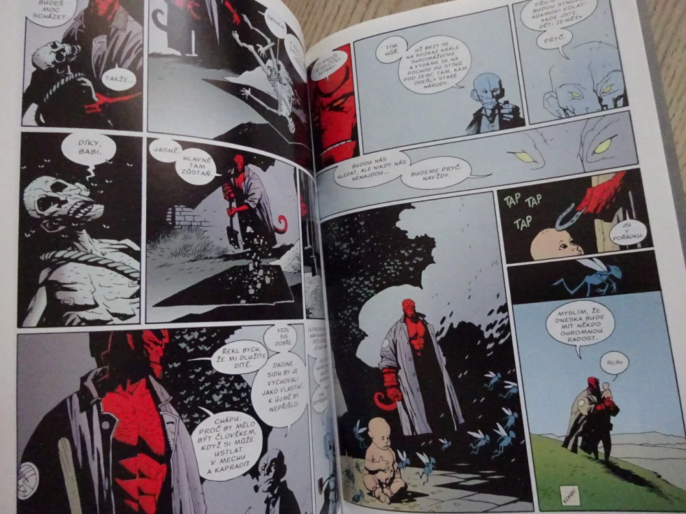 MODRÁ CREW, HELLBOY, **an