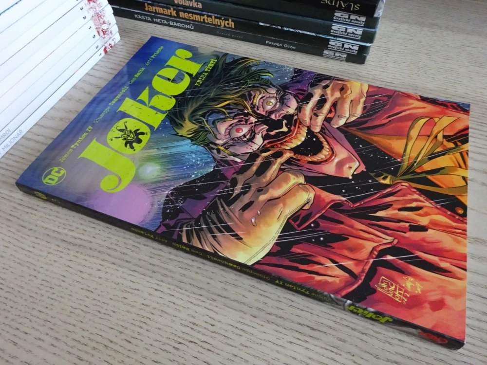 JOKER, KNIHA TŘETÍ, KOMIKS DC COMICS, **an