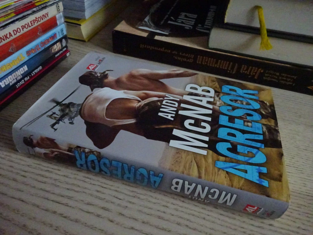 AGRESOR, ANDY MCNAB, **an