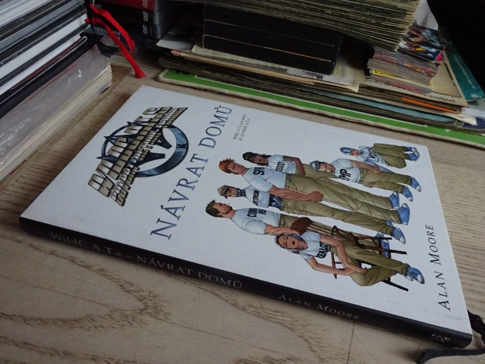 WILDC.A.T.S - NÁVRAT DOMŮ, ALAN MOORE, **an