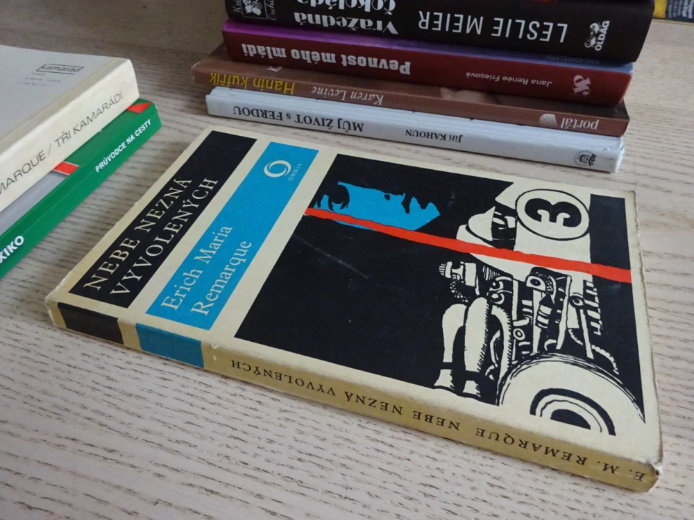 NEBE NEZNÁ VYVOLENÝCH, ERICH MARIA REMARQUE, **an