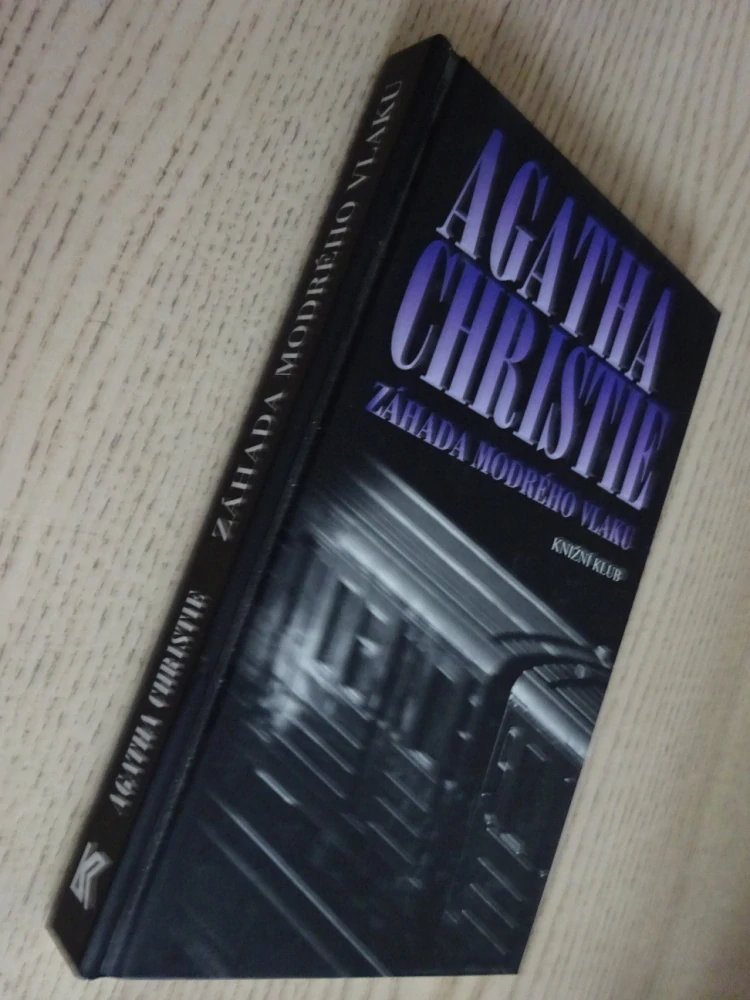 ZÁHADA MODRÉHO VLAKU, AGATHA CHRISTIE, **an
