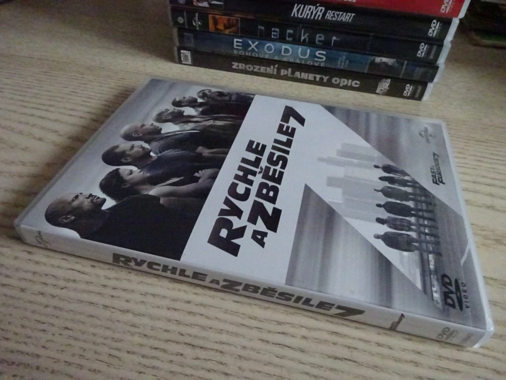 RYCHLE A ZBĚSILE 7, V. DIESEL, P. WALKER, DVD FILM