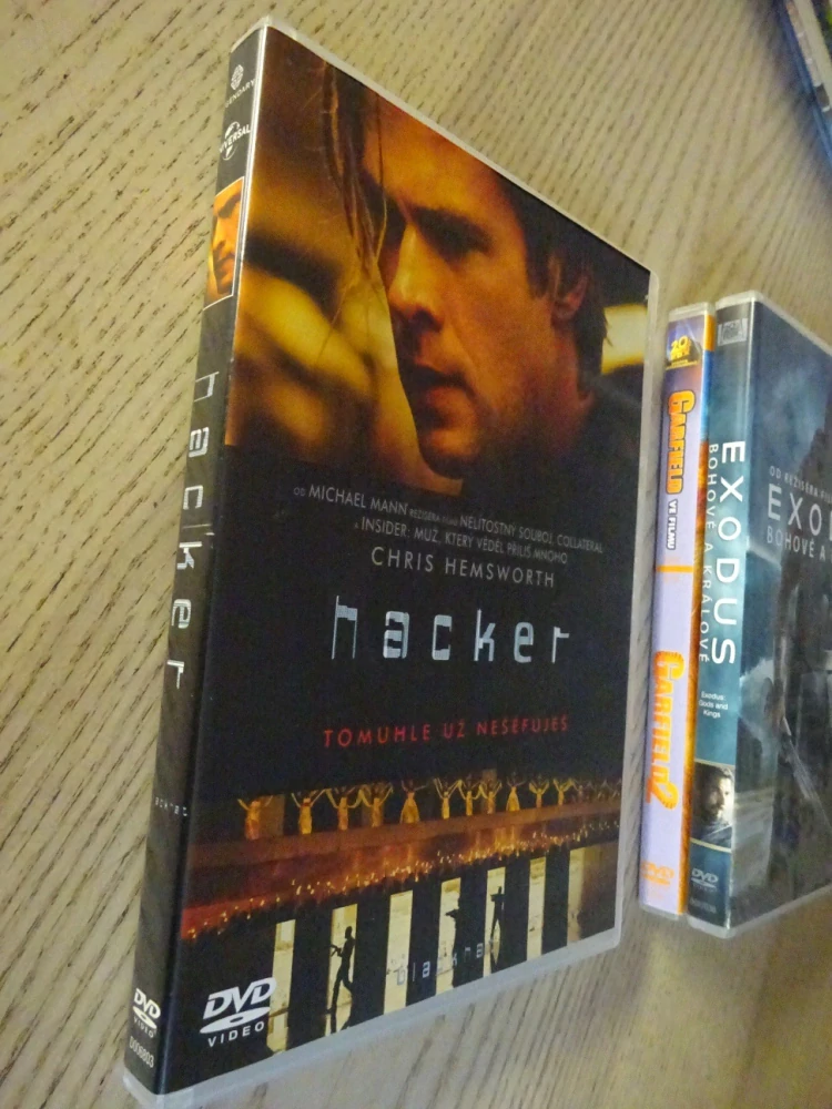 HACKER, CH. HEMSWORTH, DVD FILM