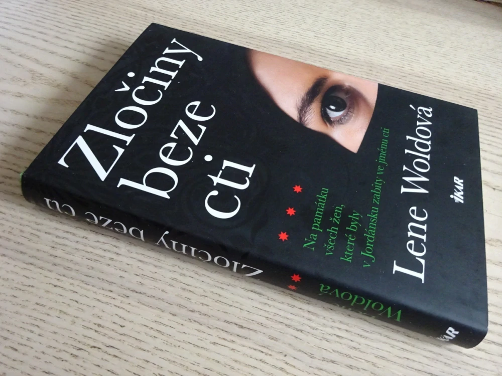 ZLOČINY BEZE CTI, LENE WOLDOVÁ, **an
