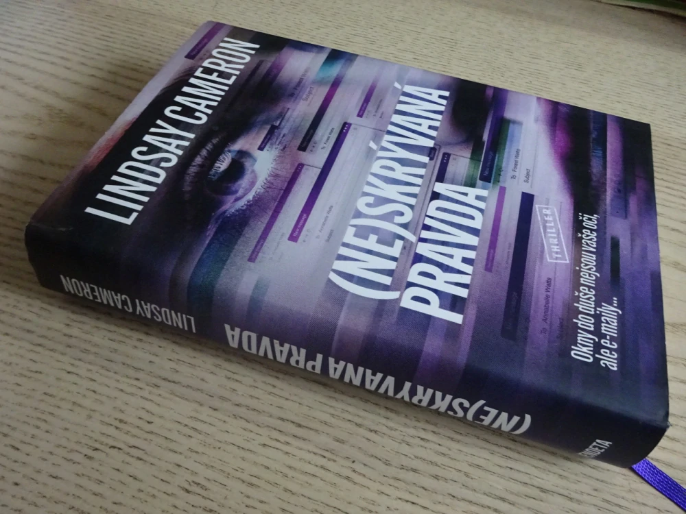 (NE)SKRÝVANÁ PRAVDA, LINDSAY CAMERON, **an