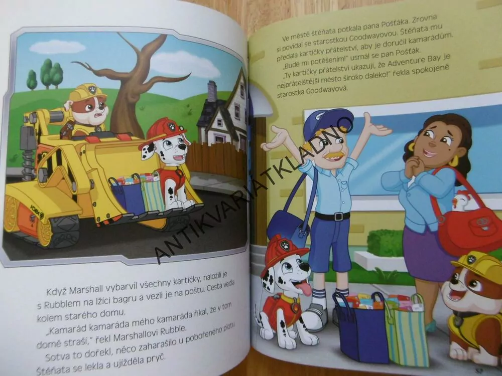 TLAPKOVÁ PATROLA, TLAPKY ZACHRAŇUJÍ SVÁTKY, **an