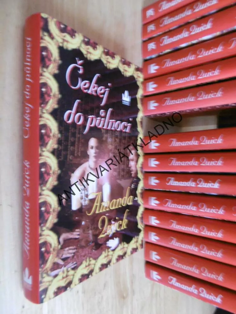 ČEKEJ DO PŮLNOCI, AMANDA QUICK