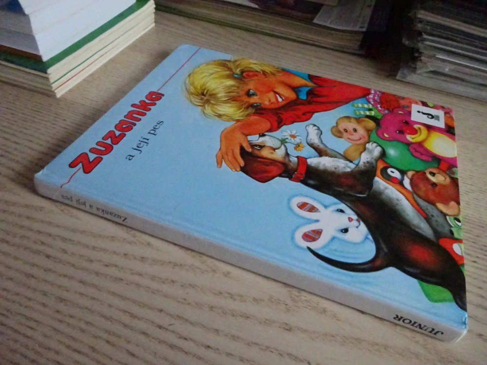 ZUZANKA A JEJÍ PES, **an