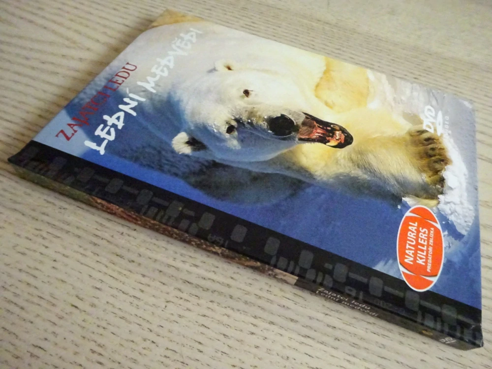 ZAJATCI LEDU, LEDNÍ MEDVĚDI, DVD FILM