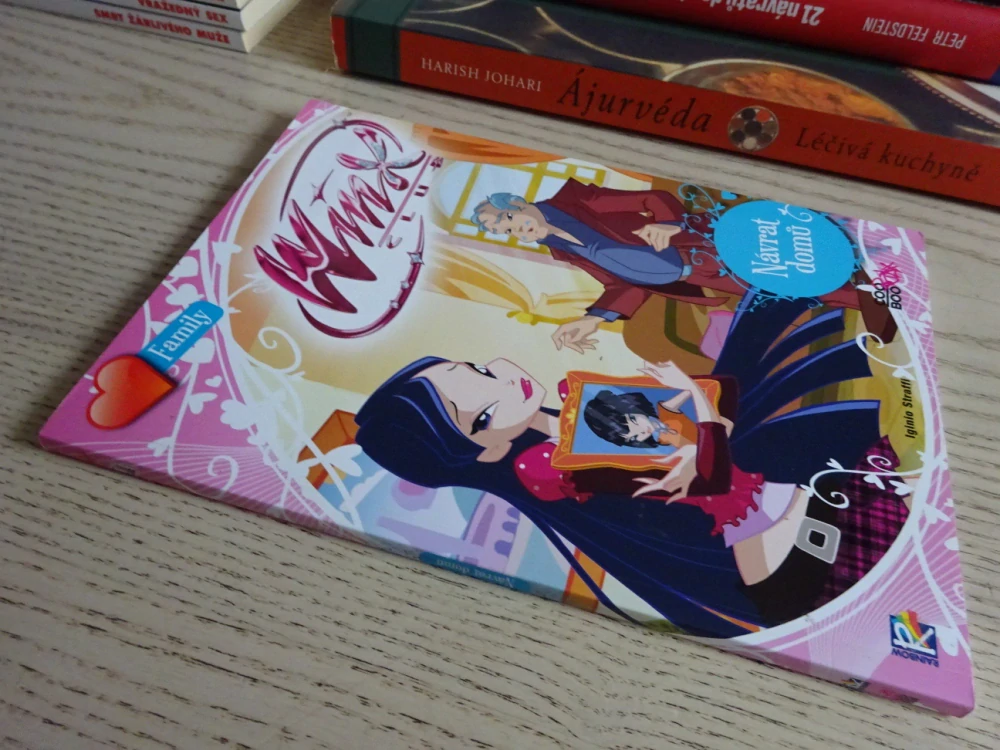 WINX CLUB - NÁVRAT DOMŮ, **an