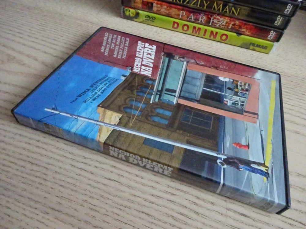 NECHOĎ KLEPAT NA DVEŘE, DVD FILM