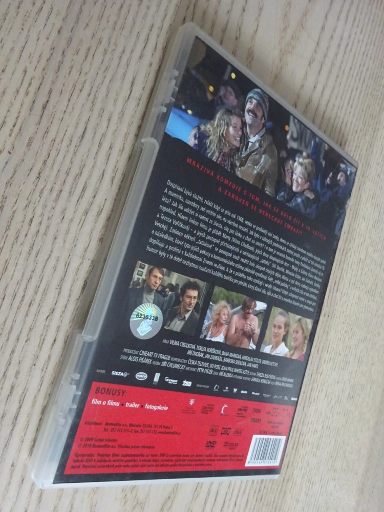 ZEMSKÝ RÁJ TO NAPOHLED, O. VETCHÝ, V. CIBULKOVÁ, DVD FILM ČR