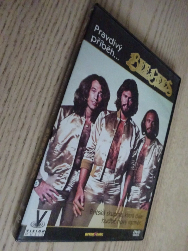 PRAVDIVÝ PŘÍBĚH BEE GEES, DVD HUDBA