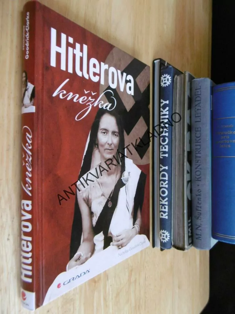 HITLEROVA KNĚŽKA, N.GOODRICK-CLARKE, **an