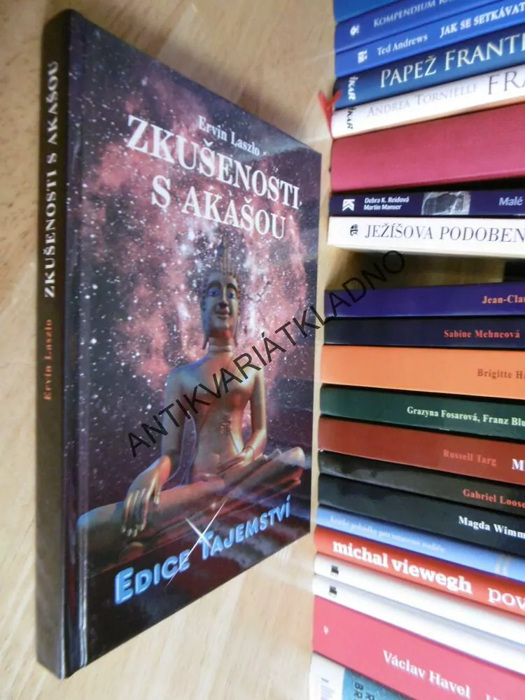 ZKUŠENOSTI S AKAŠOU, ERVIN LASZLO