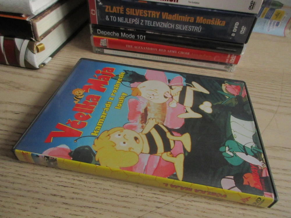 VČELKA MÁJA: KAMARÁDI Z ROZKVETLÉ LOUKY, DVD FILM
