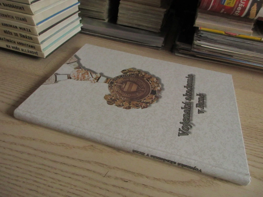 VOJENSKÁ AKADEMIE V BRNĚ, VÁCLAV VONDRÁŠEK, SYLVESTR CHRASTIL, MARTIN MARKEL, **an