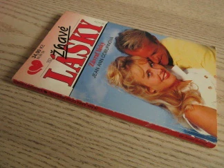 ŽHAVÉ LÁSKY: ZÁVRAŤ LÁSKY, JEAN ANN COBURNOVÁ, **an