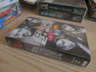 RYCHLE A ZBĚSILE 2, P. WALKER, VHS VIDEOKAZETA