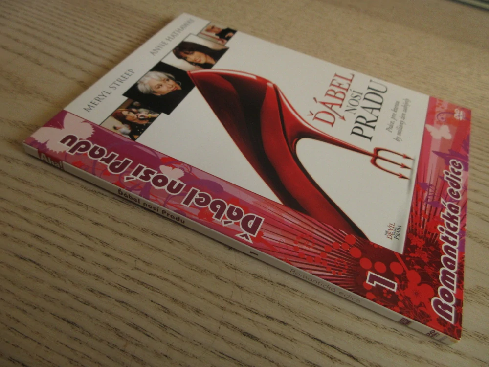ĎÁBEL NOSÍ PRADU, M. STREEP, A. HATHAWAY, DVD FILM