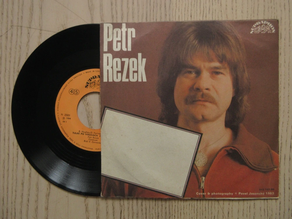 PETR REZEK, TULÁK PO HVĚZDÁCH, ROZDÍLY (A PŘESTO TĚ MÁM RÁD), MALÁ DESKA