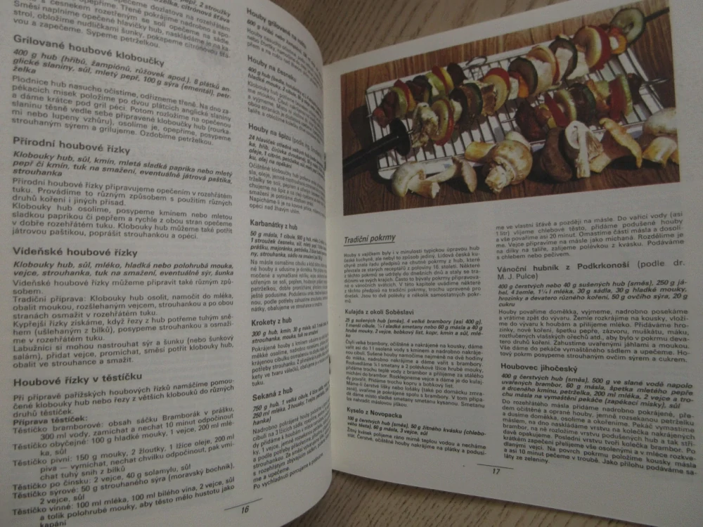 SEŠITY DOMÁCÍHO HOSPODAŘENÍ, SVAZEK 152, HOUBY PO CELÝ ROK, BOHUSLAV JEŽEK, **an